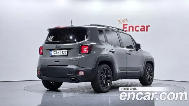 Jeep Renegade, миниатюра 12