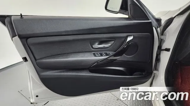 BMW 3 GT (F34) GT 320d xDrive, миниатюра 16