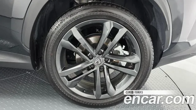 Lexus NX Premium, миниатюра 4