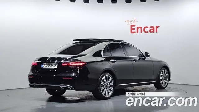 Mercedes-Benz E-Class E450 4MATIC, миниатюра 20
