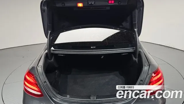 Mercedes-Benz E-Class E300 4MATIC, миниатюра 20