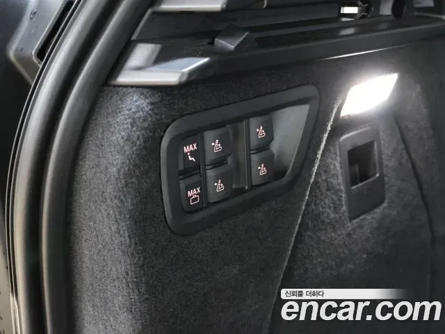 BMW X7 M60i xDrive M 6 мест, миниатюра 2