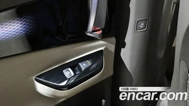 Kia Carnival дизель 9 мест ( ), миниатюра 15