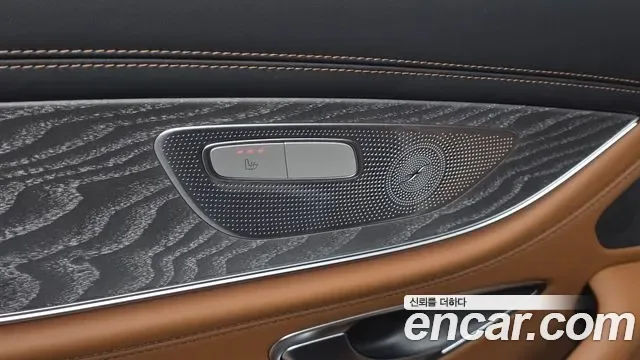 Mercedes-Benz AMG GT 4 43 4MATIC+, миниатюра 17