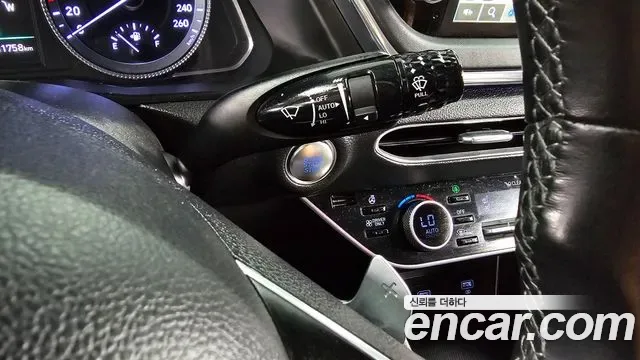 Hyundai Sonata Premium, миниатюра 2