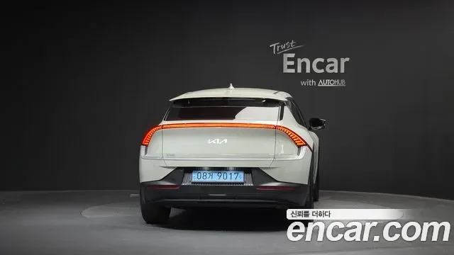 Kia EV6, миниатюра 8