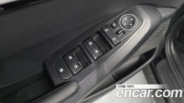 Kia Seltos бензин 1.6 Turbo 2WD Signature, миниатюра 3