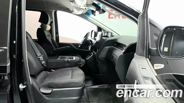 Hyundai Staria 11 мест, миниатюра 19