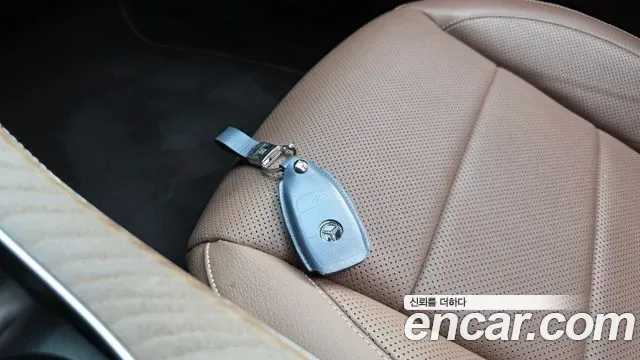 Mercedes-Benz E-Class E250, миниатюра 27