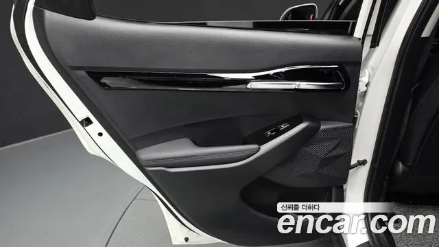 Kia Seltos бензин 2.0 2WD Signature, миниатюра 12