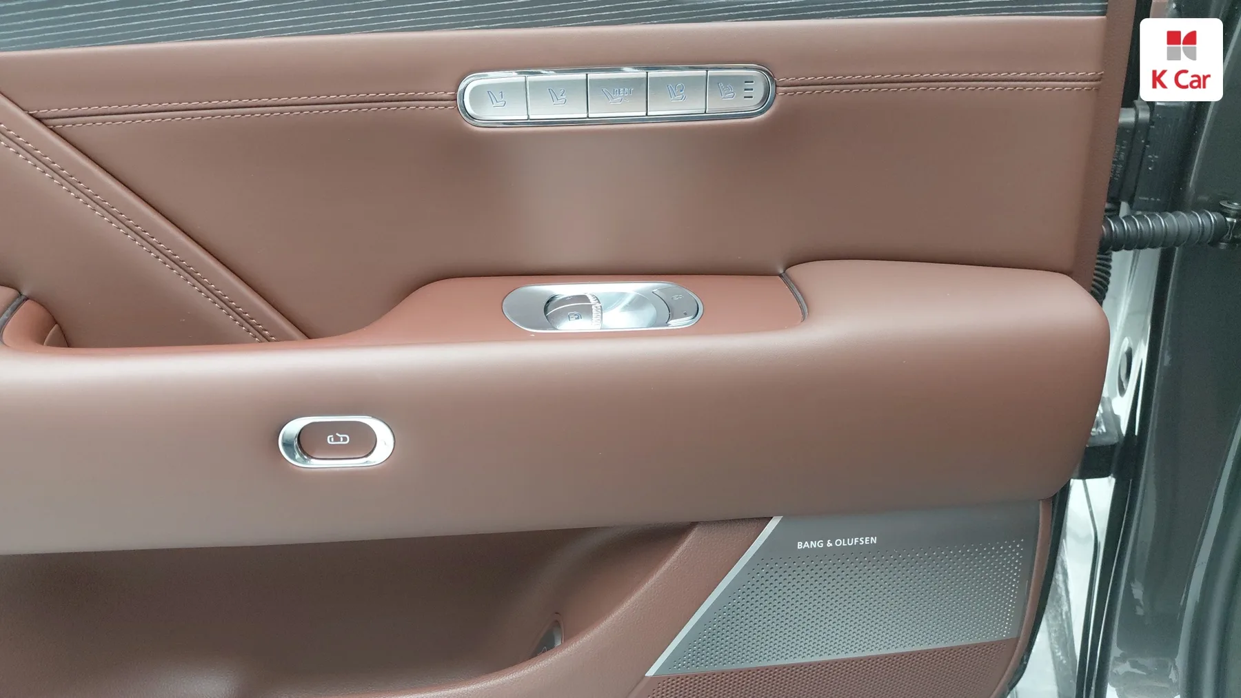 Genesis G90 (RS4) бензин AWD 3.5 Turbo, миниатюра 13