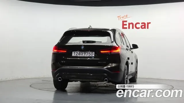 BMW X1 xDrive 20i, миниатюра 12