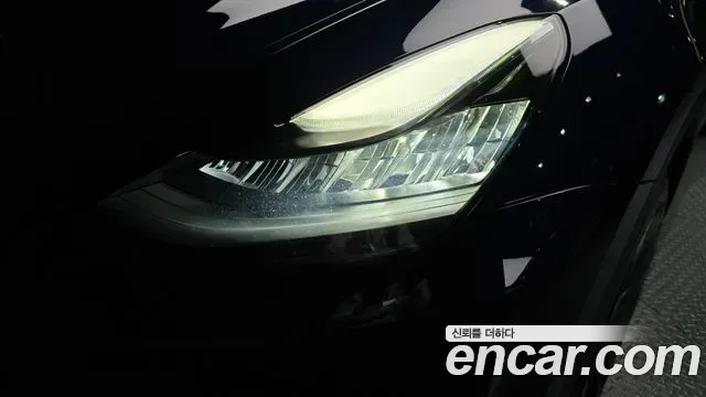 Tesla Y AWD, миниатюра 2
