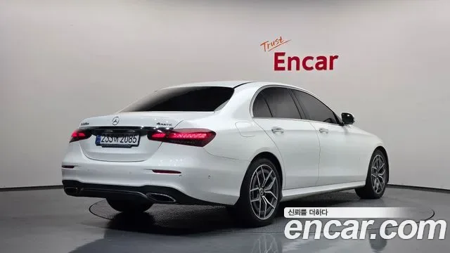 Mercedes-Benz E-Class E220d 4MATIC AMG Line, миниатюра 11