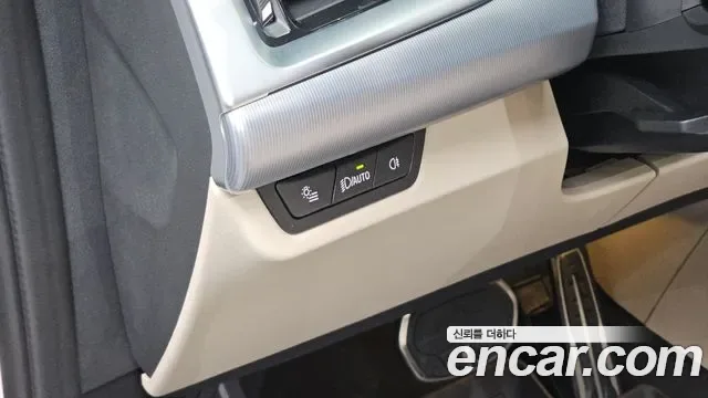 BMW X1 xDrive 20i M, миниатюра 15