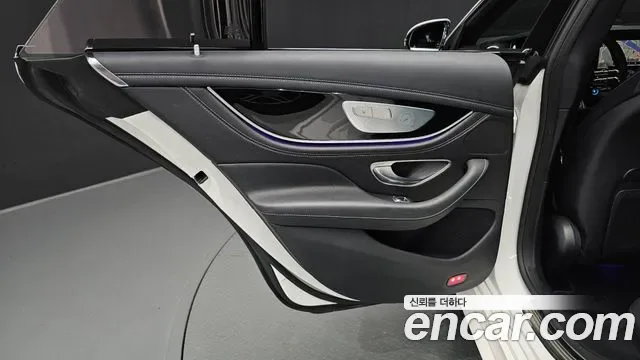 Mercedes-Benz AMG GT 4 43 4MATIC+, миниатюра 29