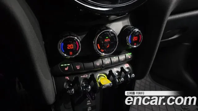 MINI Cooper SE III, миниатюра 30