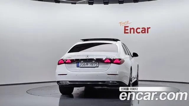 Mercedes-Benz E-Class E220d 4MATIC, миниатюра 22