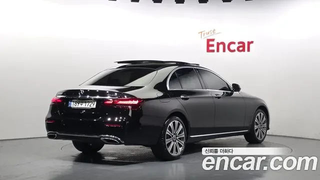 Mercedes-Benz E-Class E450 4MATIC, миниатюра 13