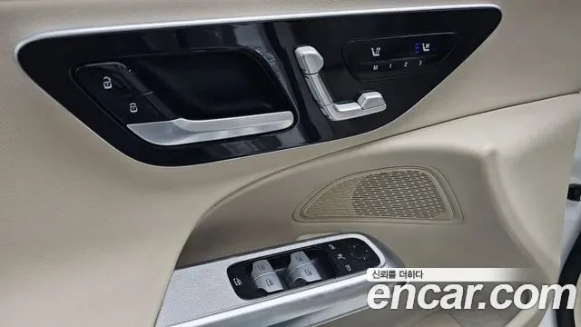 Mercedes-Benz E-Class E220d 4MATIC, миниатюра 24