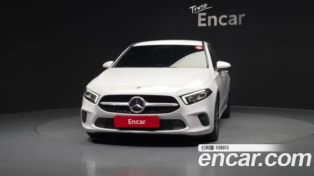 Mercedes-Benz A-Class A220, миниатюра 15