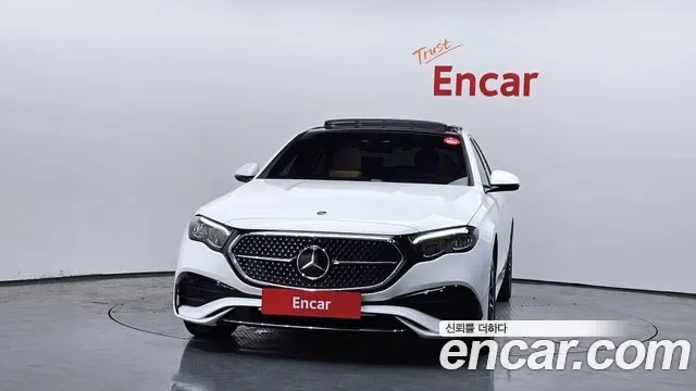 Mercedes-Benz E-Class E200 AMG Line, миниатюра 15