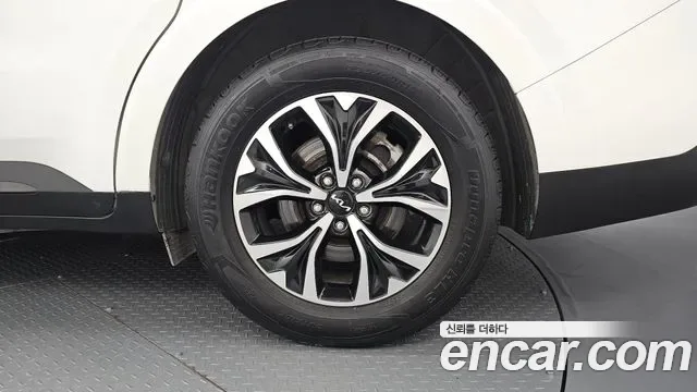 Kia Carnival бензин 9 мест Prestige, миниатюра 3