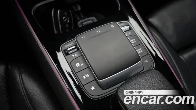 Mercedes-Benz GLB GLB200 d, миниатюра 11