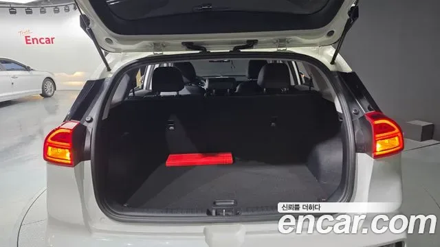 Kia Niro EV, миниатюра 10