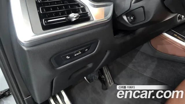 BMW X5 xDrive 40i M, миниатюра 12