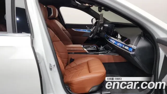 BMW 7 (G70) 740i xDrive M, миниатюра 26