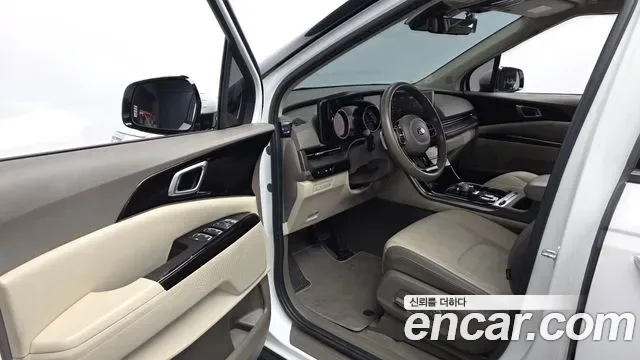 Kia Carnival дизель 9 мест, миниатюра 8