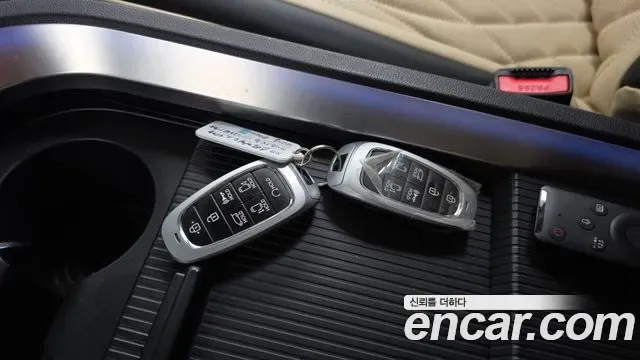 Hyundai Staria 2WD ( ) 9 мест, миниатюра 14