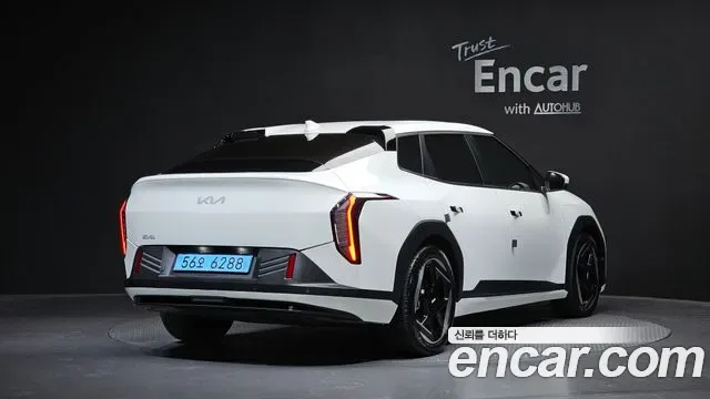 Kia EV4 2WD, миниатюра 2
