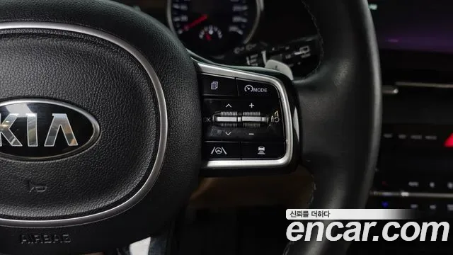 Kia Carnival бензин 9 мест, миниатюра 8