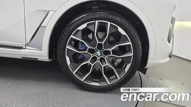 BMW X7 xDrive 40i M 7 мест, миниатюра 25