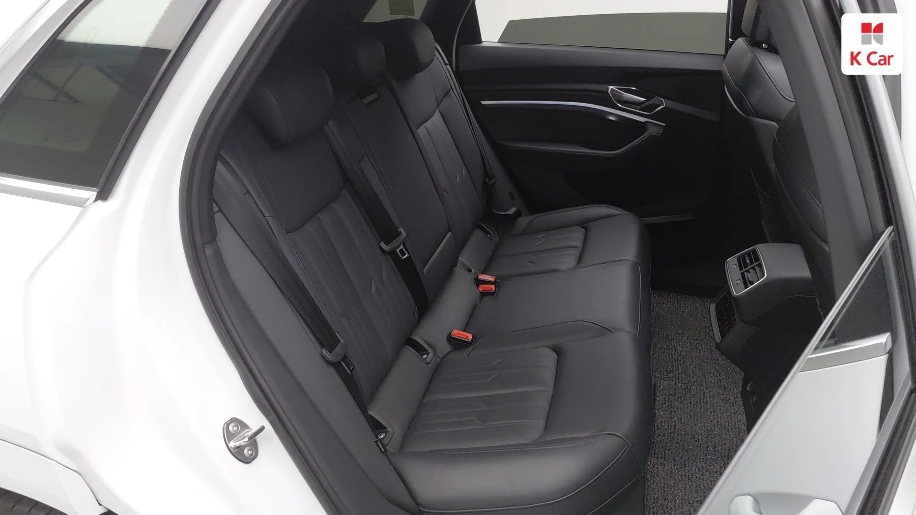 Audi e-, миниатюра 19