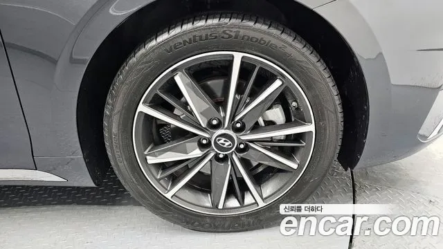 Hyundai Grandeur, миниатюра 3