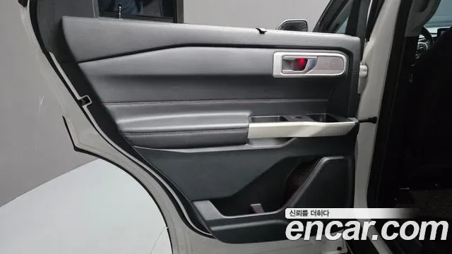 Ford Explorer 2.3 4WD, миниатюра 25