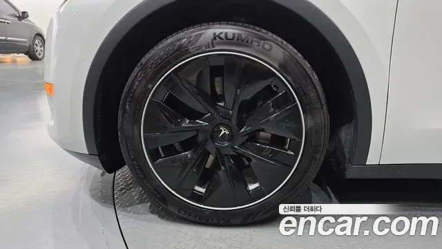 Tesla Y AWD, миниатюра 19