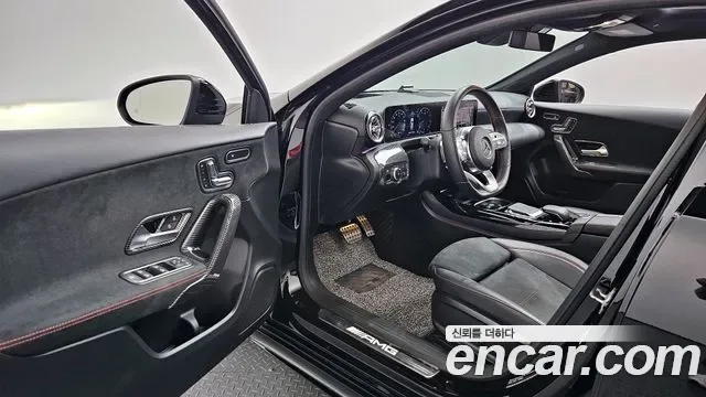Mercedes-Benz A-Class AMG A45 4MATIC+, миниатюра 14