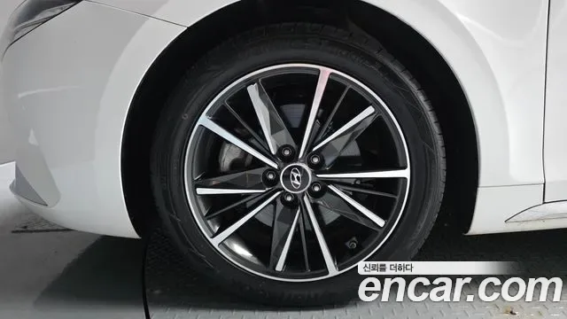 Hyundai Grandeur, миниатюра 3