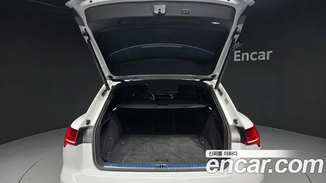Audi e-, миниатюра 4