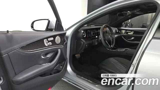 Mercedes-Benz E-Class E450 4MATIC, миниатюра 22