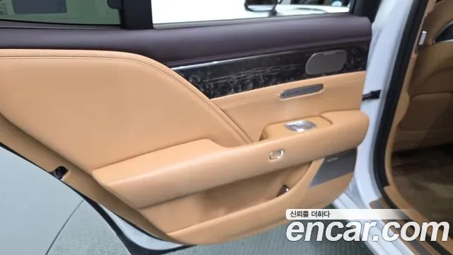 Genesis G90 (RS4) бензин 3.5 Turbo e-S/C AWD ( ), миниатюра 27
