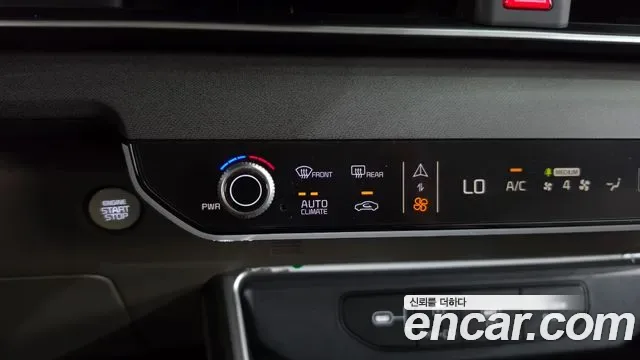 Kia Carnival дизель 9 мест Prestige, миниатюра 23