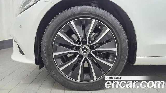 Mercedes-Benz C-Class C200, миниатюра 18