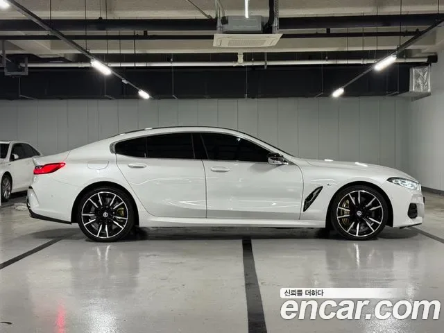BMW 8 (G15) M850i xDrive, миниатюра 7