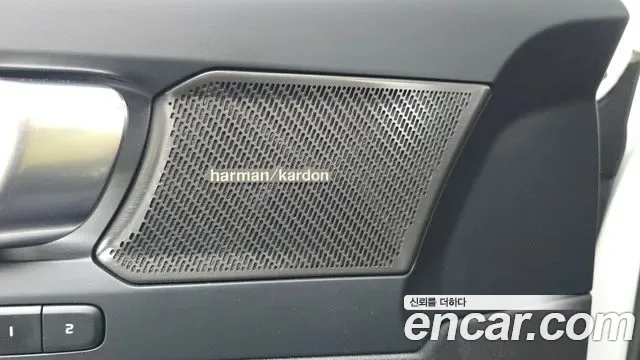 Volvo XC40 B4, миниатюра 24