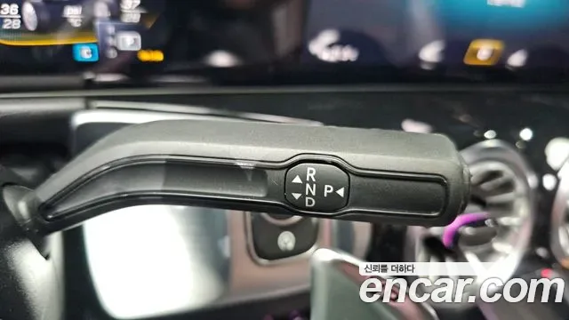 Mercedes-Benz GLB AMG GLB35 4MATIC, миниатюра 6